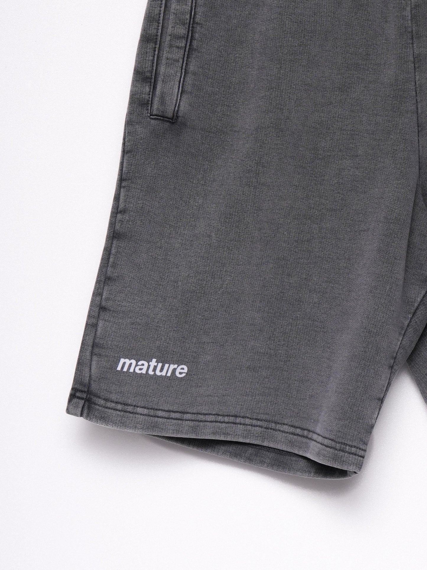 Short Mature - Gray