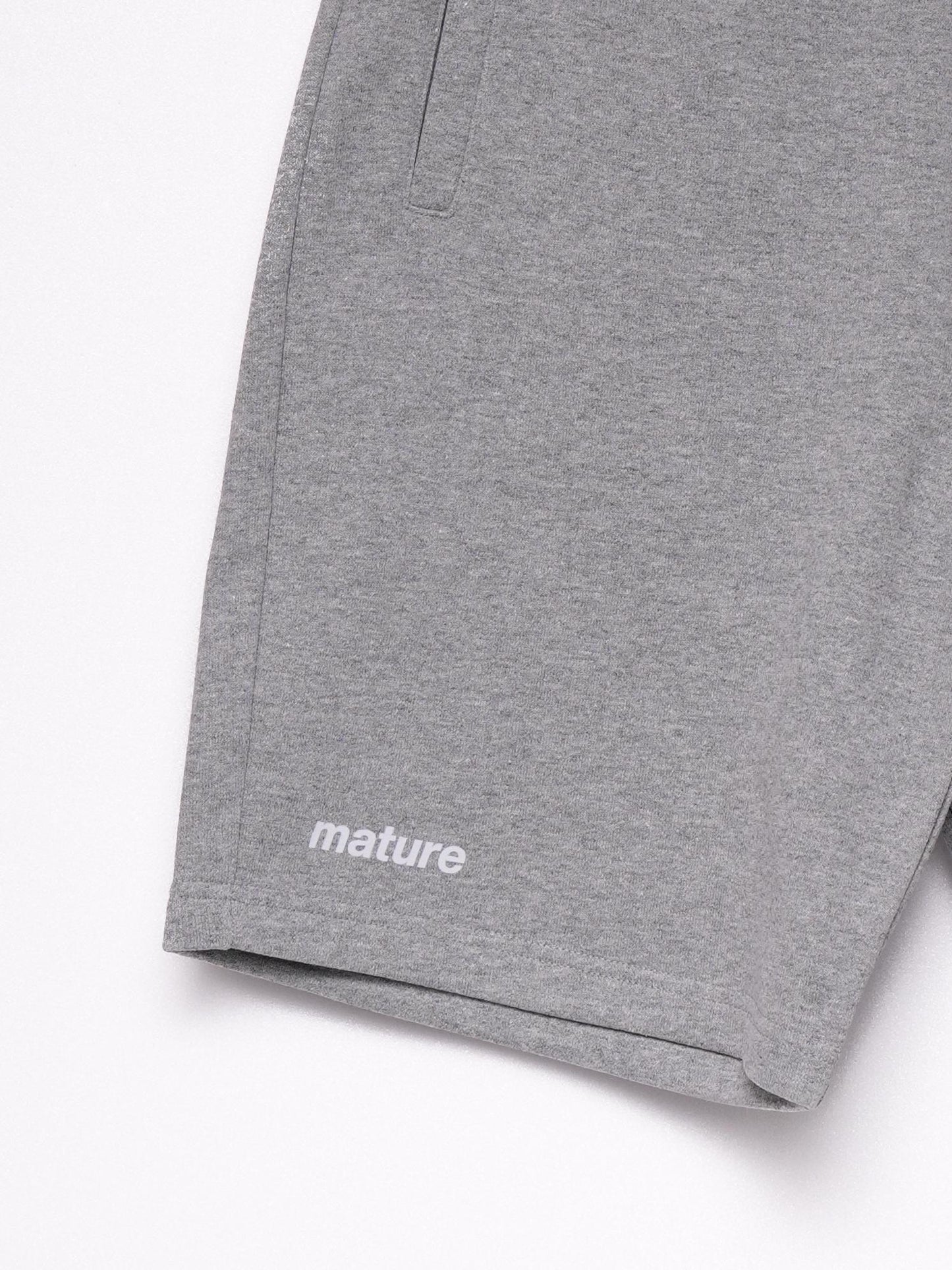 Short Mature - Light Gray
