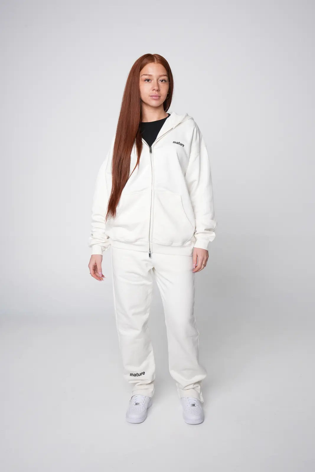 Set Mature - White